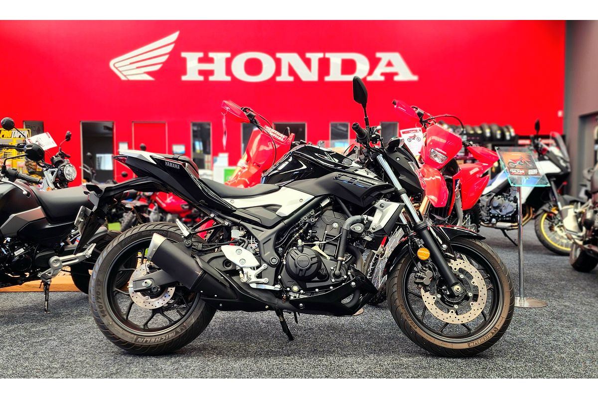 2017 Yamaha MT-03 ABS 321 (MT03LA) LA