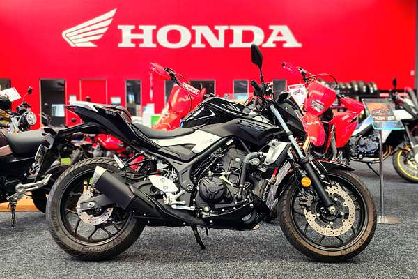 2017 Yamaha MT-03 ABS 321 (MT03LA) LA