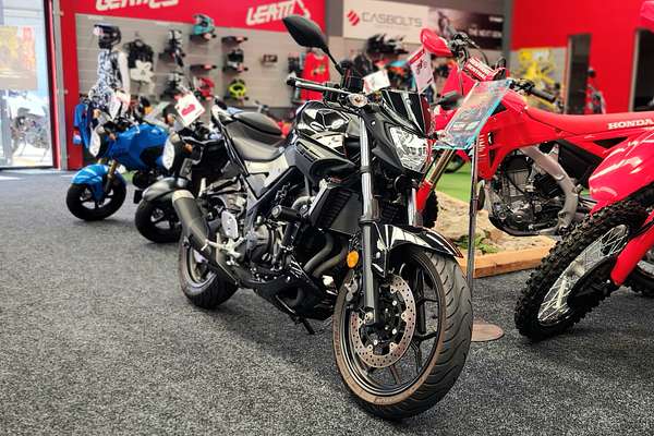 2017 Yamaha MT-03 ABS 321 (MT03LA) LA