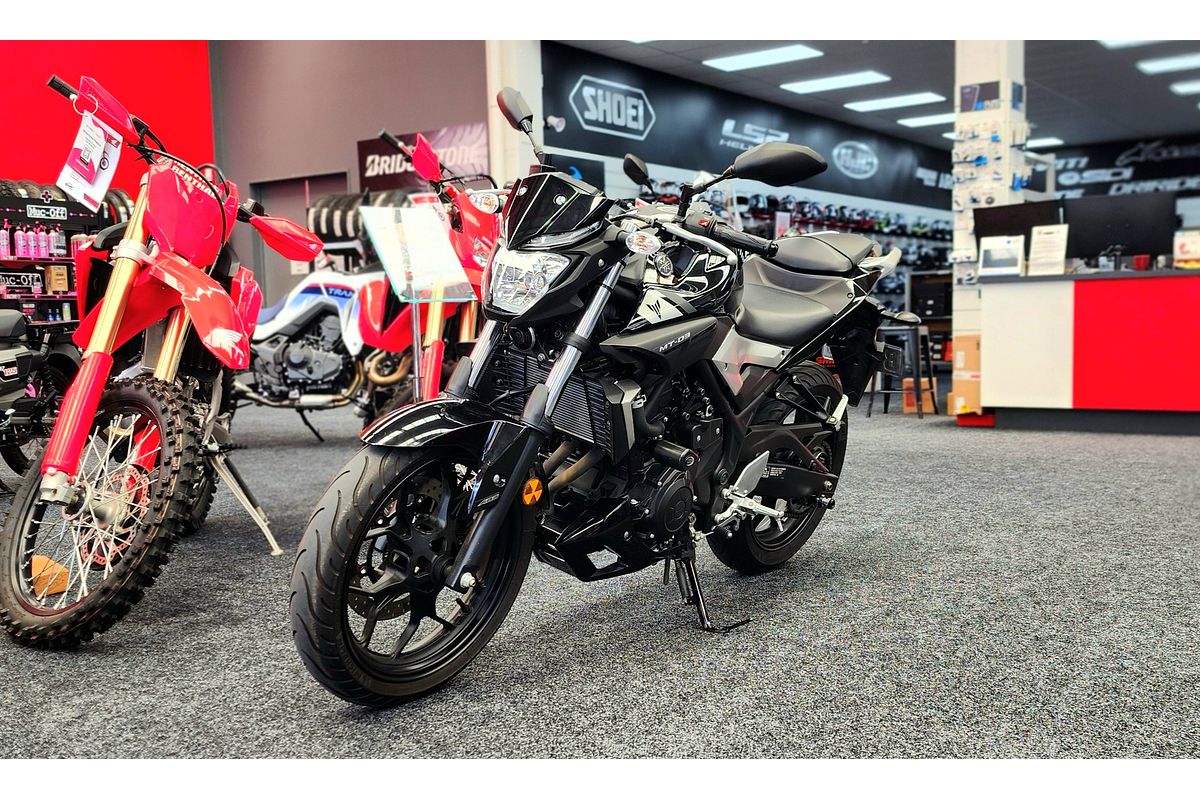 2017 Yamaha MT-03 ABS 321 (MT03LA) LA