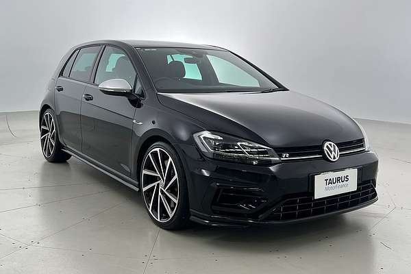 2019 Volkswagen Golf R 7.5 thumb-6