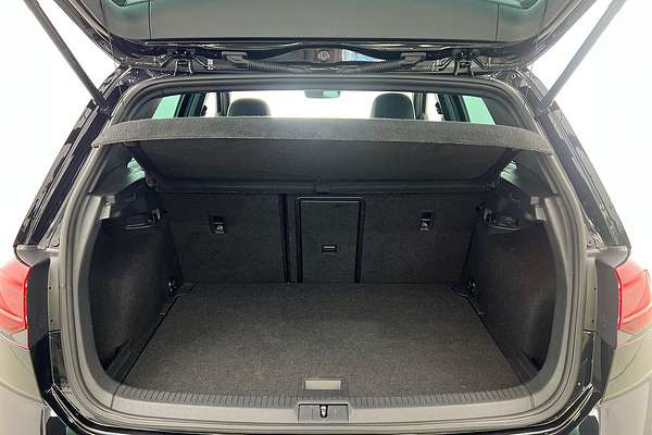 2019 Volkswagen Golf R 7.5 thumb-17