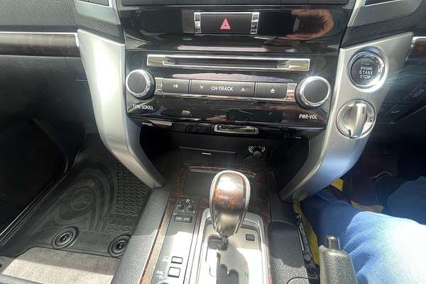 2014 Toyota Landcruiser Sahara VDJ200R