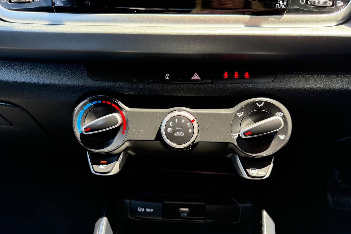 2022 Kia Rio Sport YB