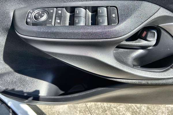 2024 Toyota Yaris Cross GX MXPJ10R