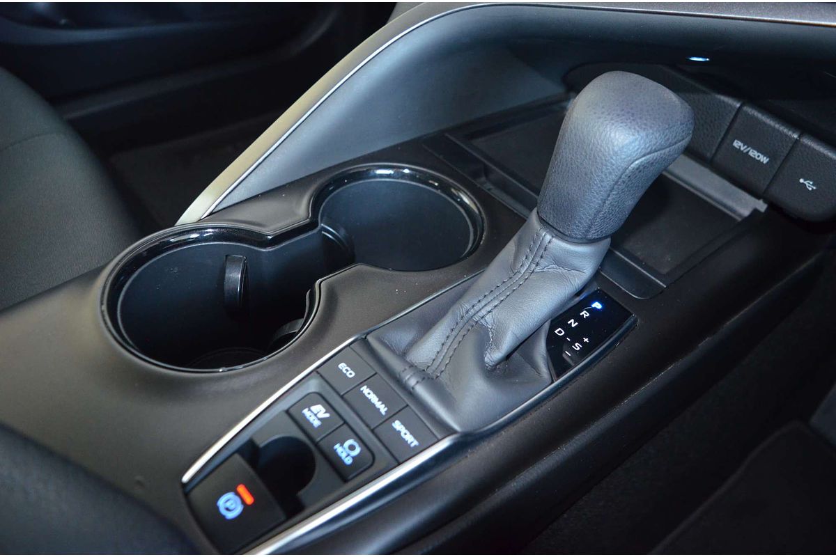 2023 Toyota Camry Ascent AXVH70R