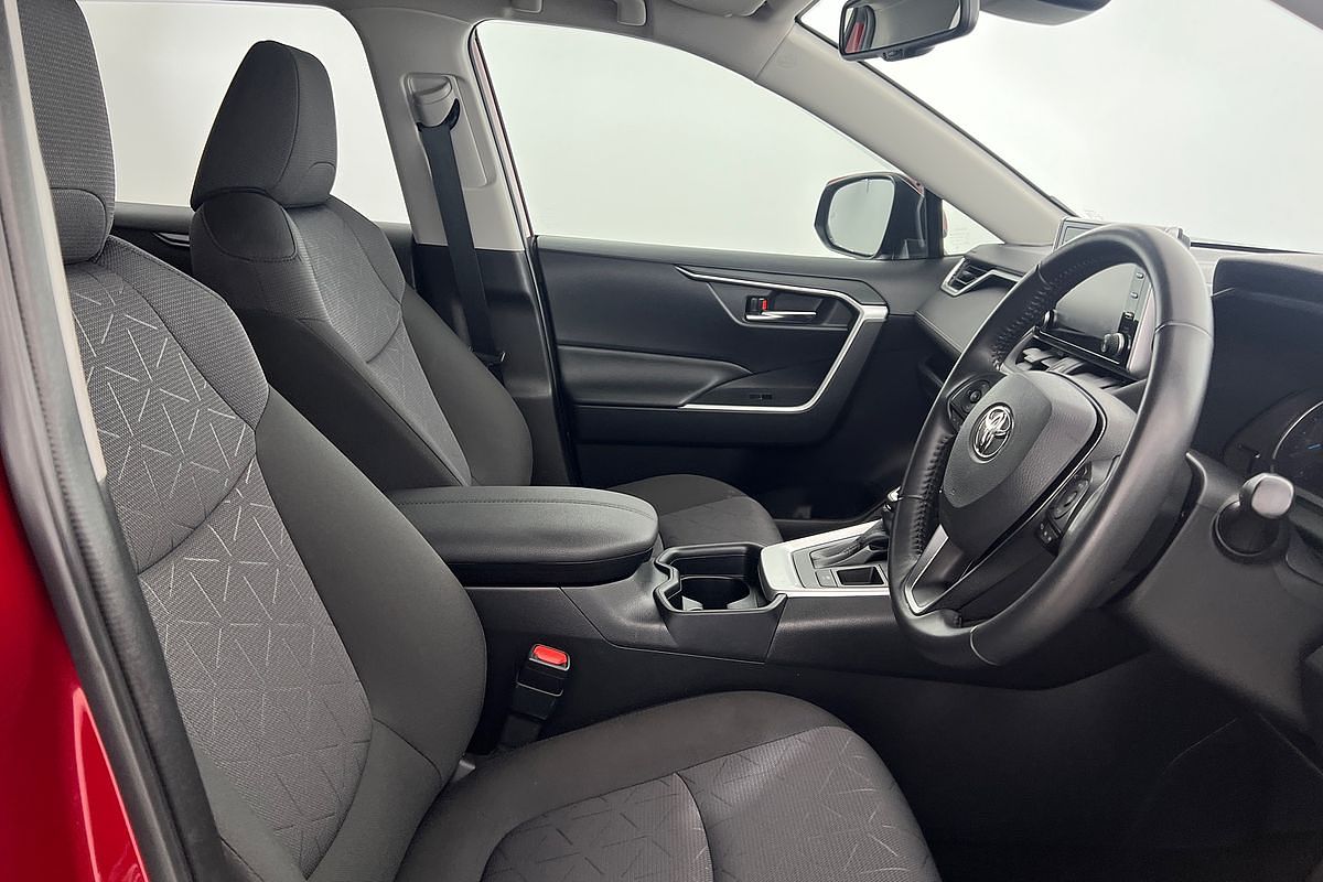 2021 Toyota RAV4 GXL AXAH52R