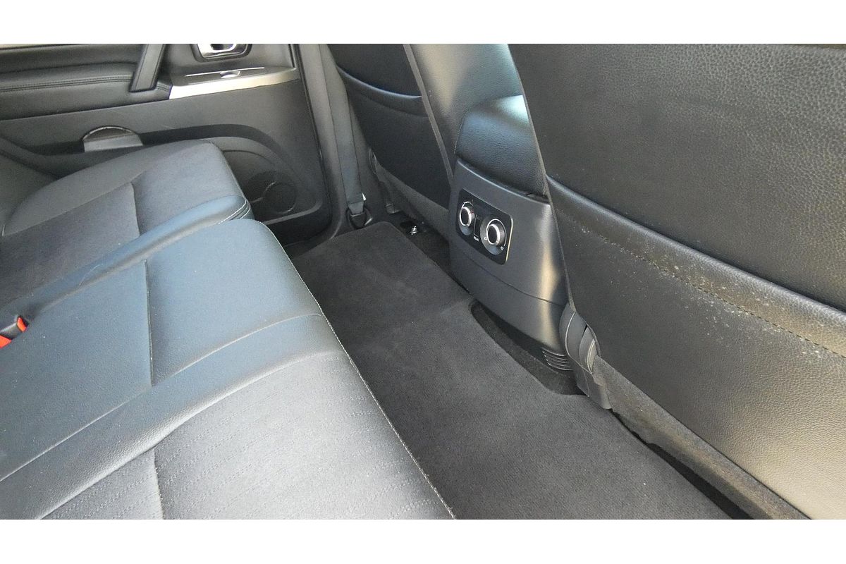 2018 Mitsubishi Pajero GLS NX