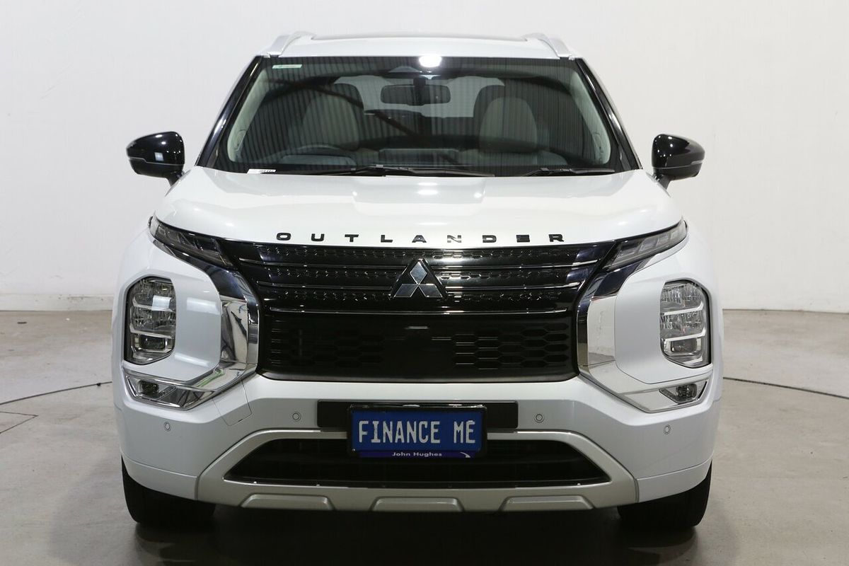 2022 Mitsubishi Outlander Exceed ZM