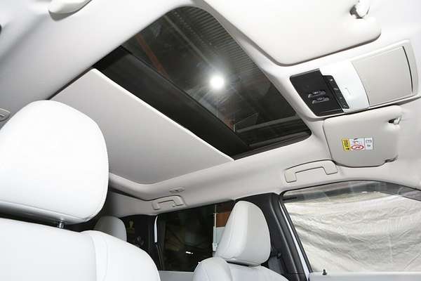 2022 Mitsubishi Outlander Exceed ZM