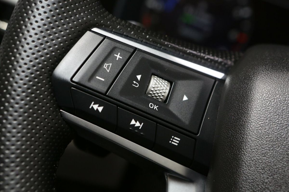 2022 Mitsubishi Outlander Exceed ZM