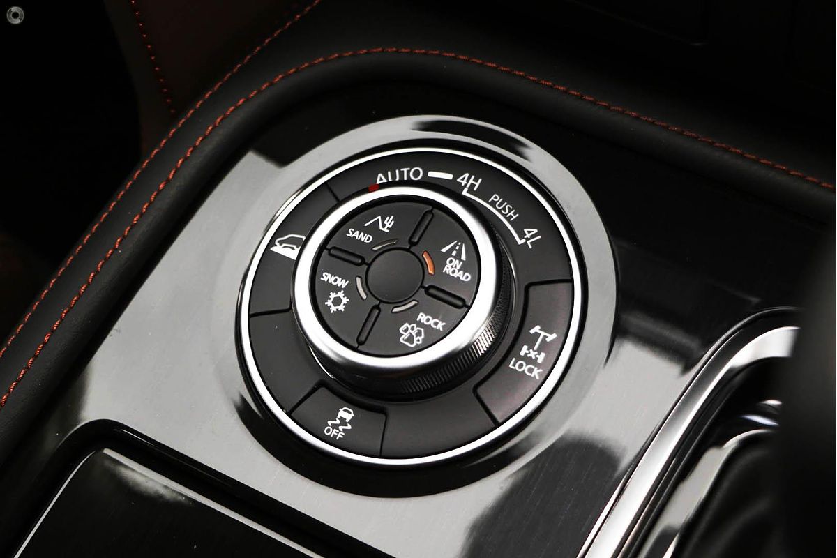 2025 Nissan Patrol Ti-L Y62