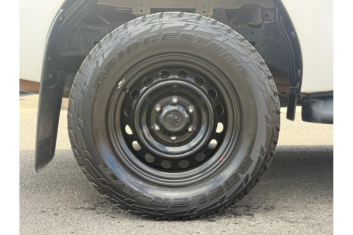 2021 Toyota Hilux SR GUN126R 4X4