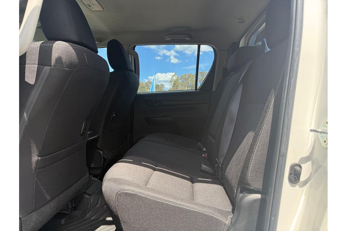 2021 Toyota Hilux SR GUN126R 4X4