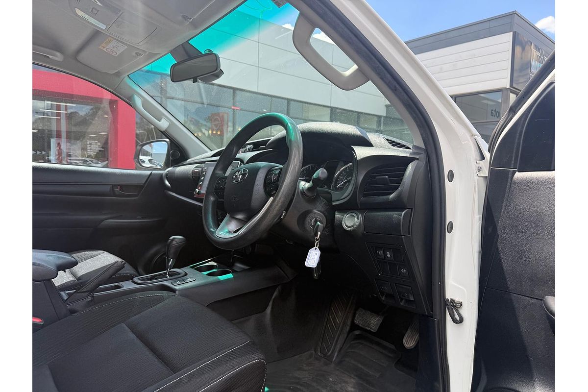 2021 Toyota Hilux SR GUN126R 4X4