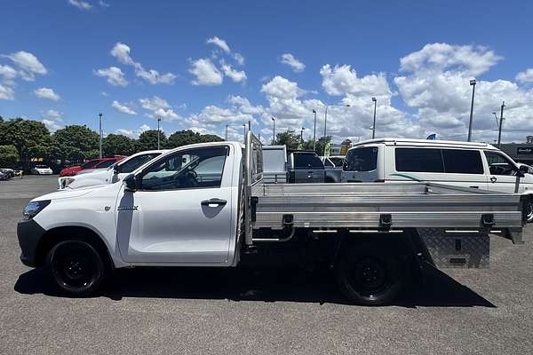 2018 Toyota Hilux Workmate TGN121R Rear Wheel Drive