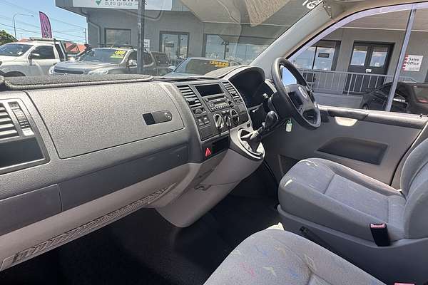 2005 Volkswagen Transporter T5 Low Roof