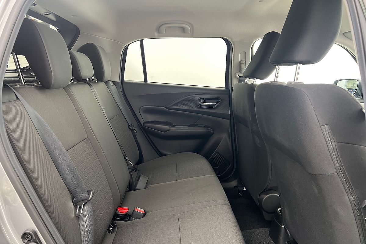 2025 Suzuki Swift Hybrid GLX UZ