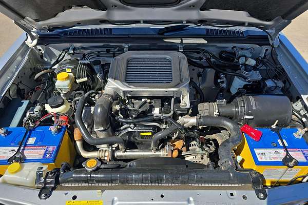 2014 Nissan Navara ST-R D22 4X4