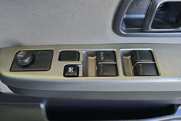 2014 Nissan Navara ST-R D22 4X4