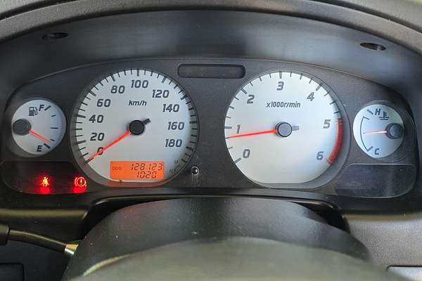 2014 Nissan Navara ST-R D22 4X4