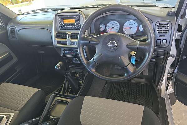 2014 Nissan Navara ST-R D22 4X4
