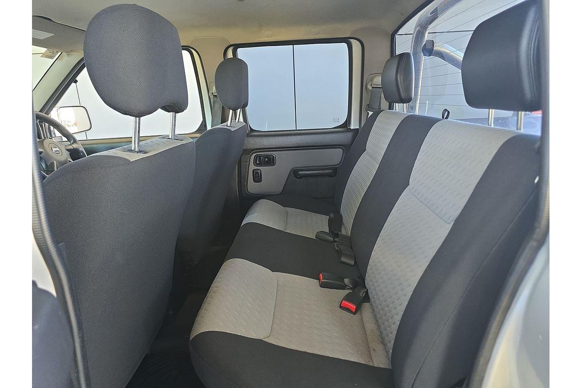 2014 Nissan Navara ST-R D22 4X4