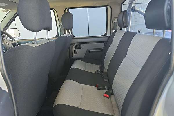 2014 Nissan Navara ST-R D22 4X4