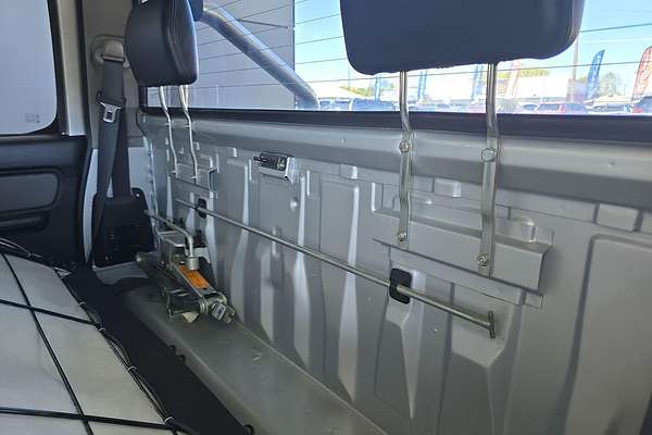 2014 Nissan Navara ST-R D22 4X4