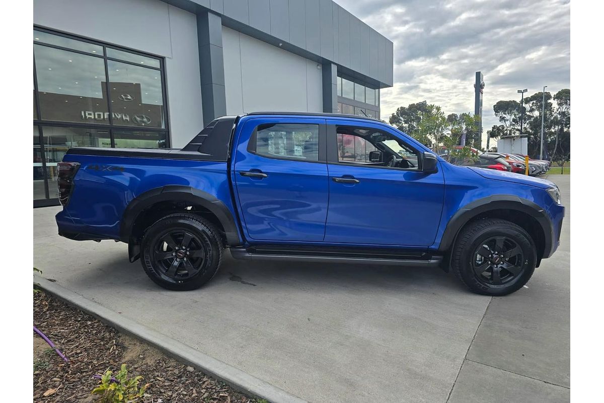 2025 Isuzu D-MAX X-TERRAIN 4X4