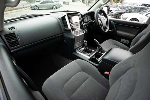 2016 Toyota Landcruiser GXL VDJ200R