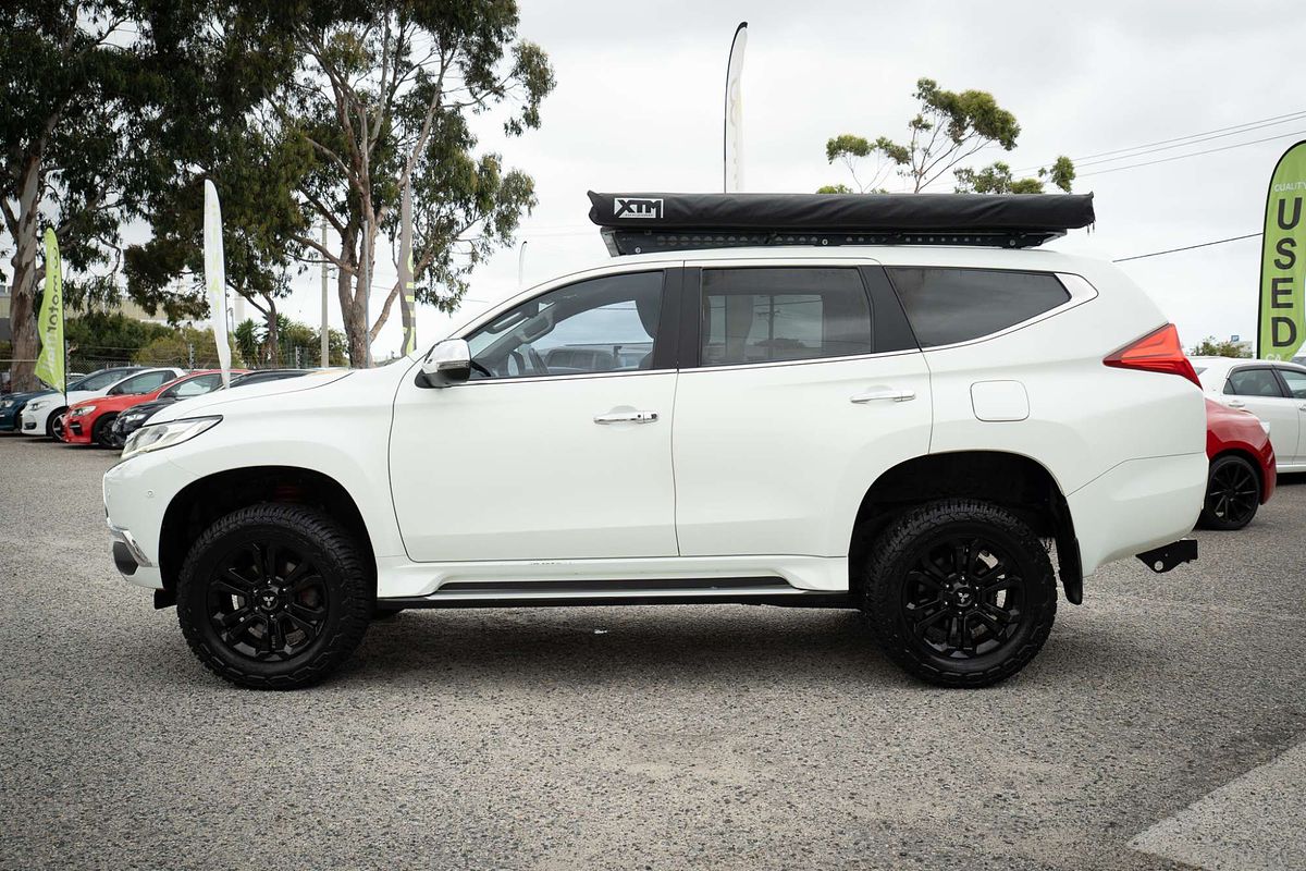 2017 Mitsubishi Pajero Sport Exceed QE