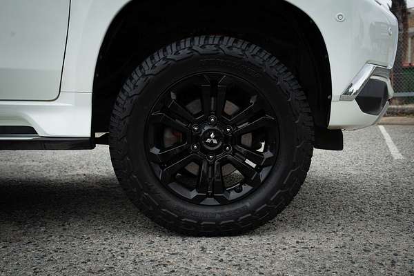 2017 Mitsubishi Pajero Sport Exceed QE