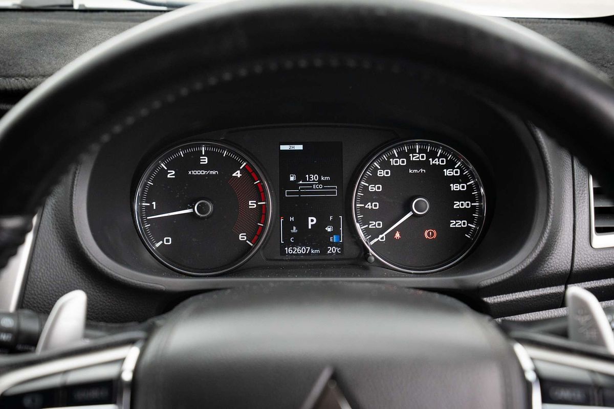 2017 Mitsubishi Pajero Sport Exceed QE