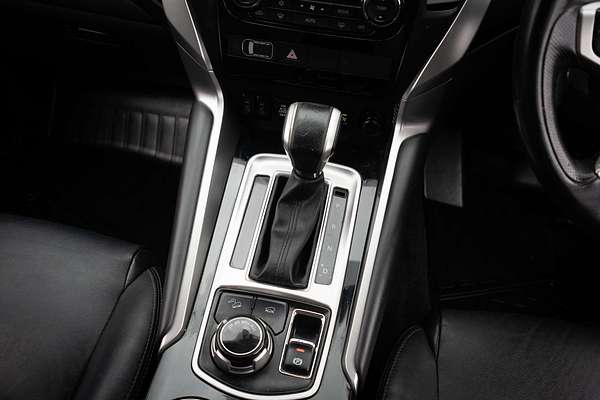 2017 Mitsubishi Pajero Sport Exceed QE