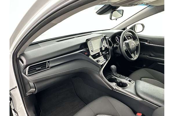 2024 Toyota Camry Ascent AXVH70R