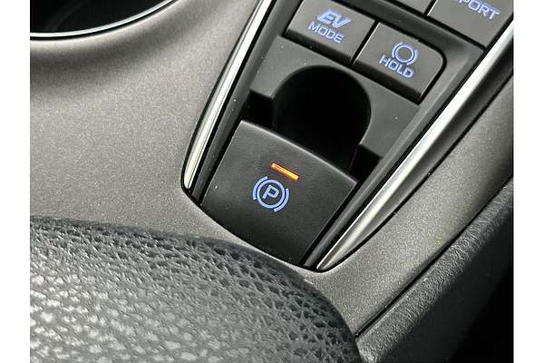 2024 Toyota Camry Ascent AXVH70R