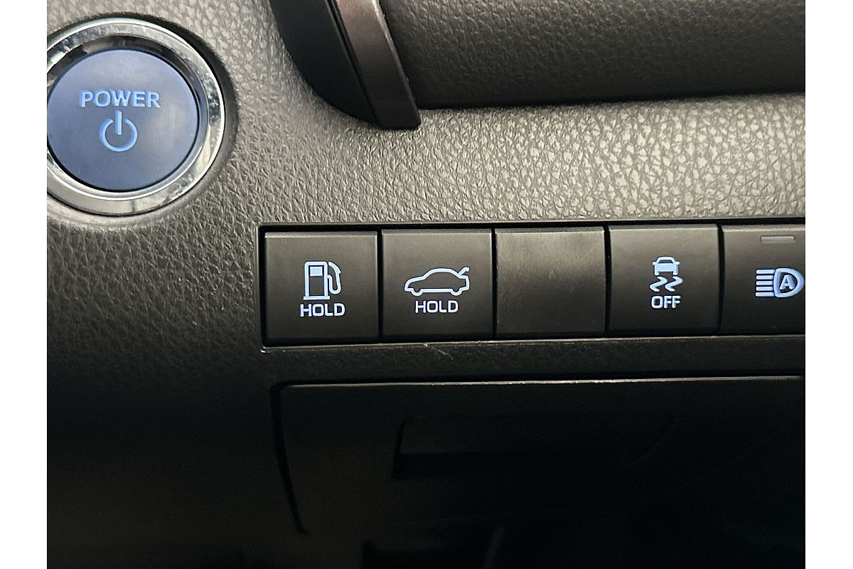 2024 Toyota Camry Ascent AXVH70R