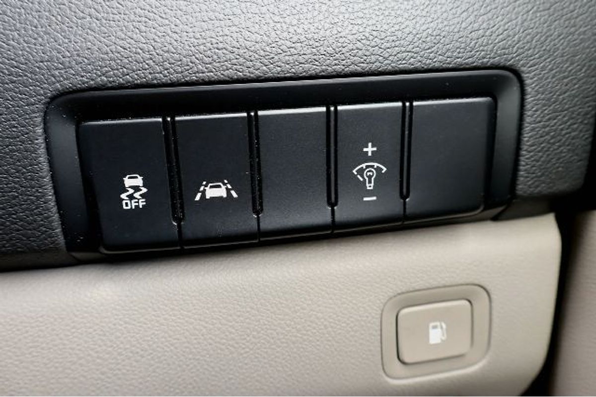 2020 Kia Carnival SLi YP