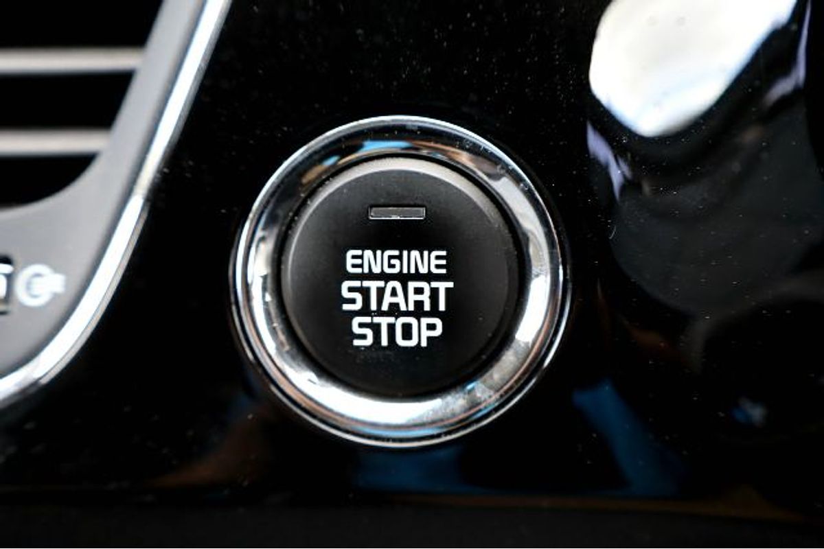 2020 Kia Carnival SLi YP