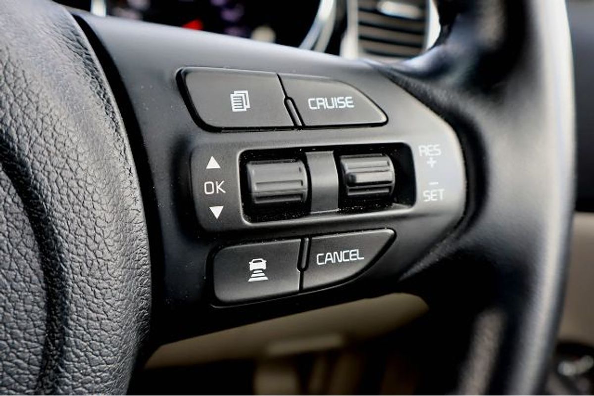 2020 Kia Carnival SLi YP