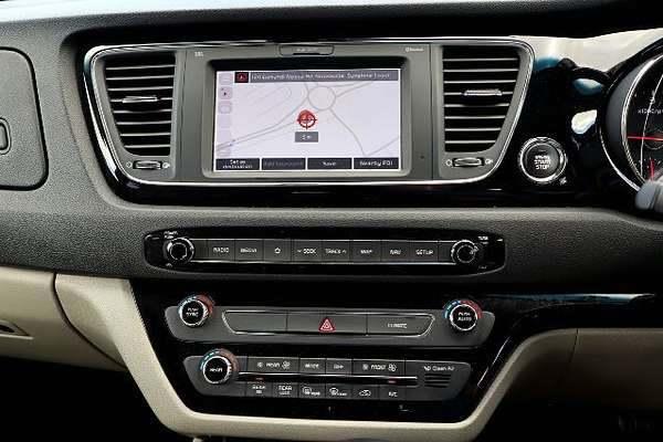 2020 Kia Carnival SLi YP