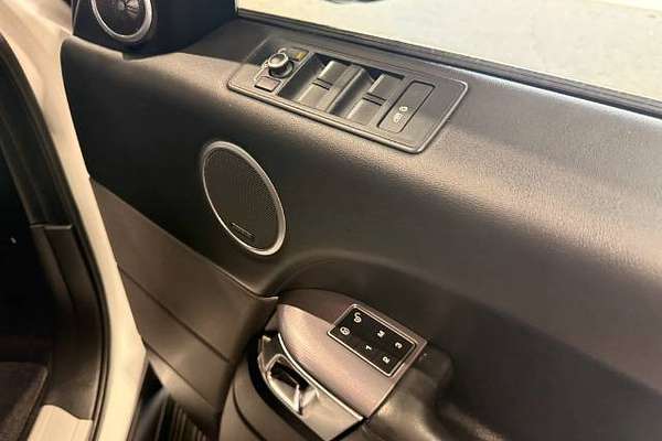 2015 Land Rover Range Rover Sport SDV6 HSE L494