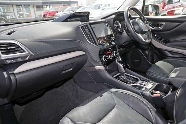 2022 Subaru Forester 2.5i-S S5