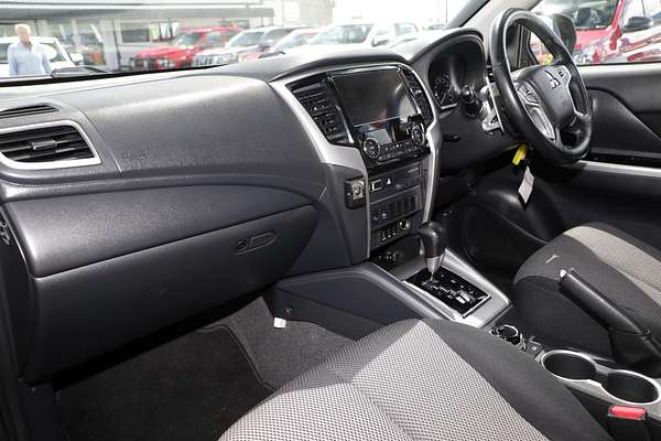 2019 Mitsubishi Triton GLS MR 4X4