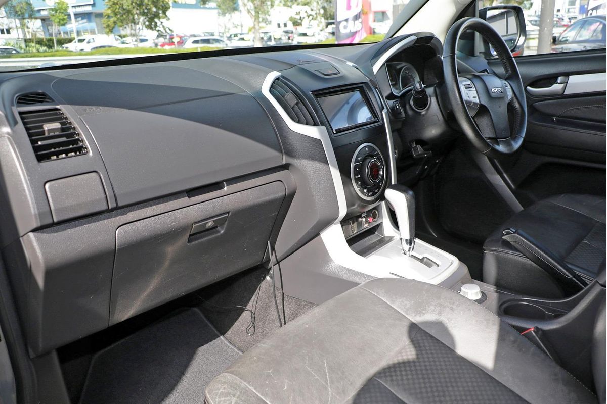 2016 Isuzu MU-X LS-T