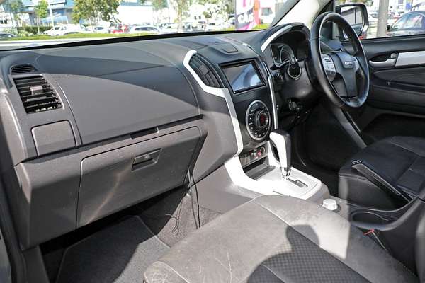 2016 Isuzu MU-X LS-T