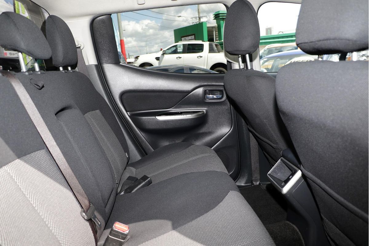 2019 Mitsubishi Triton GLS MR 4X4