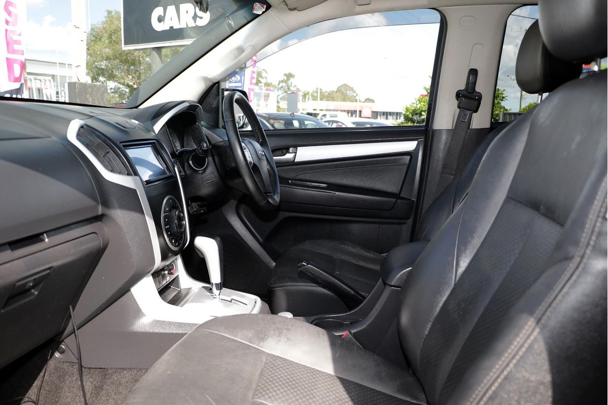 2016 Isuzu MU-X LS-T