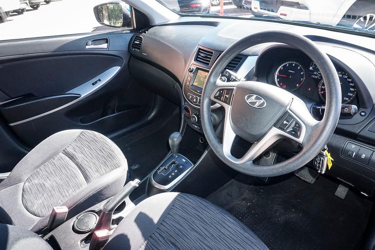 2016 Hyundai Accent Active RB4